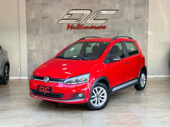 VOLKSWAGEN FOX 1.0 MPI TRACK 12V FLEX 4P MANUAL VOLKSWAGEN FOX 1.0 MPI TRACK 12V FLEX 4P MANUAL